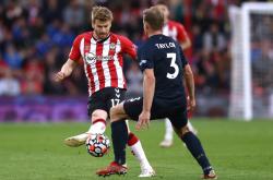 B体育体育培训-南安普顿主场小胜伯恩利，球队连胜助力保级的简单介绍