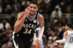 B体育体育官网-雄鹿击败开拓者，字母哥砍下+帮助球队取胜的简单介绍