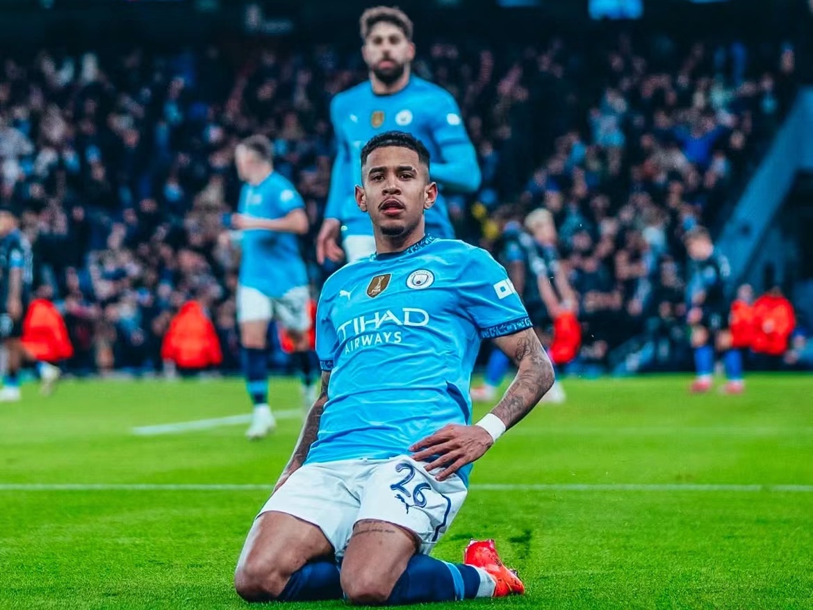 曼城半场落后,绝杀逆转力挽狂澜 曼城半场落后,绝杀逆转力挽狂澜