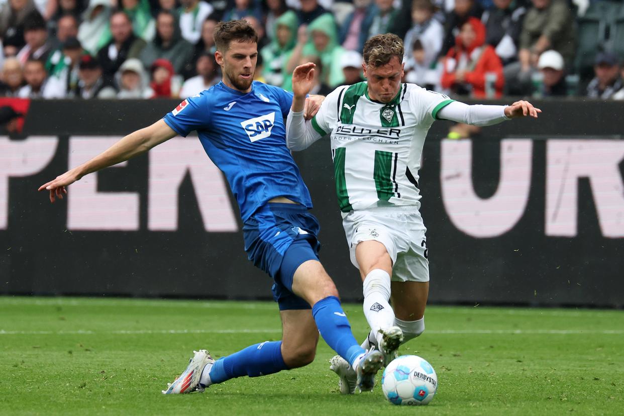 弗赖堡客场战平霍芬海姆，德甲中游球队难分伯仲的简单介绍