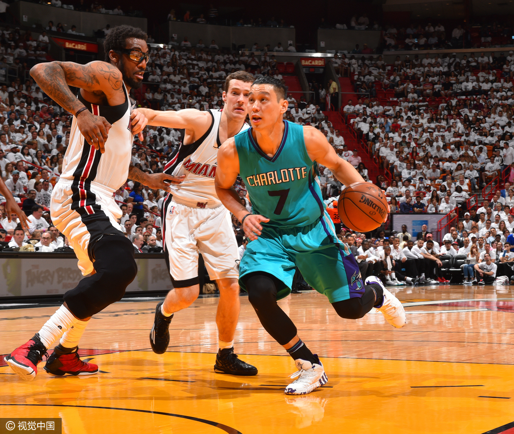 灰熊大胜黄蜂，哈灵顿表现抢眼，带领球队取得胜利的简单介绍